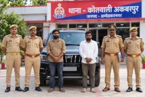 अंबेडकरनगर: बरियावन में मकान-दुकान गिराने के मामले में दो आरोपी गिरफ्तार, पुलिस ने स्कॉर्पियो बरामद की